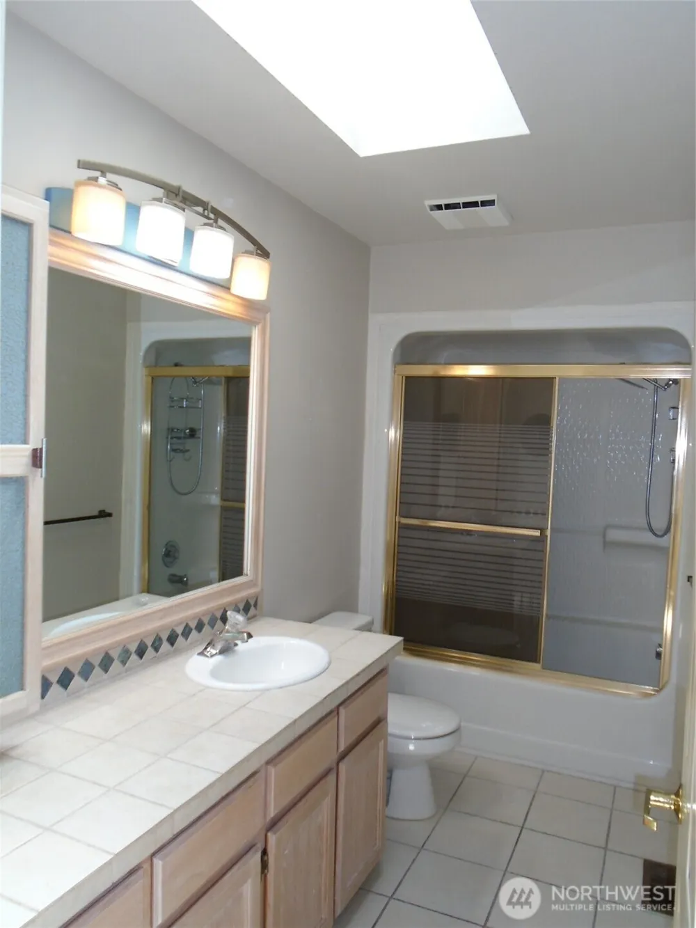 145 Emerald Drive Sequim, WA 98382