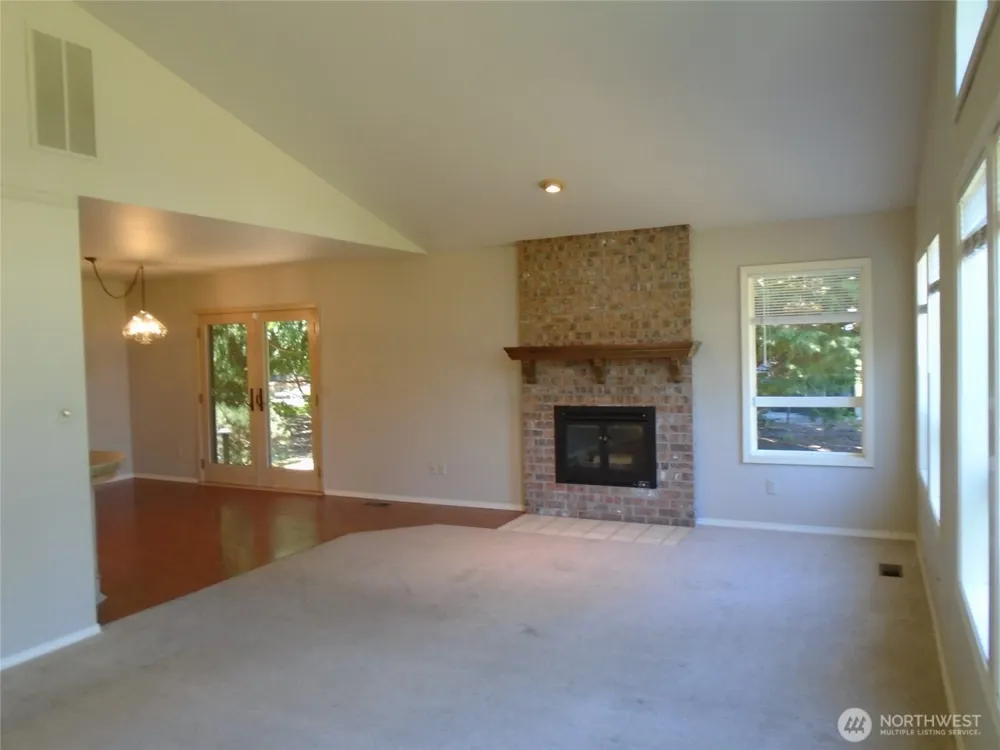 145 Emerald Drive Sequim, WA 98382