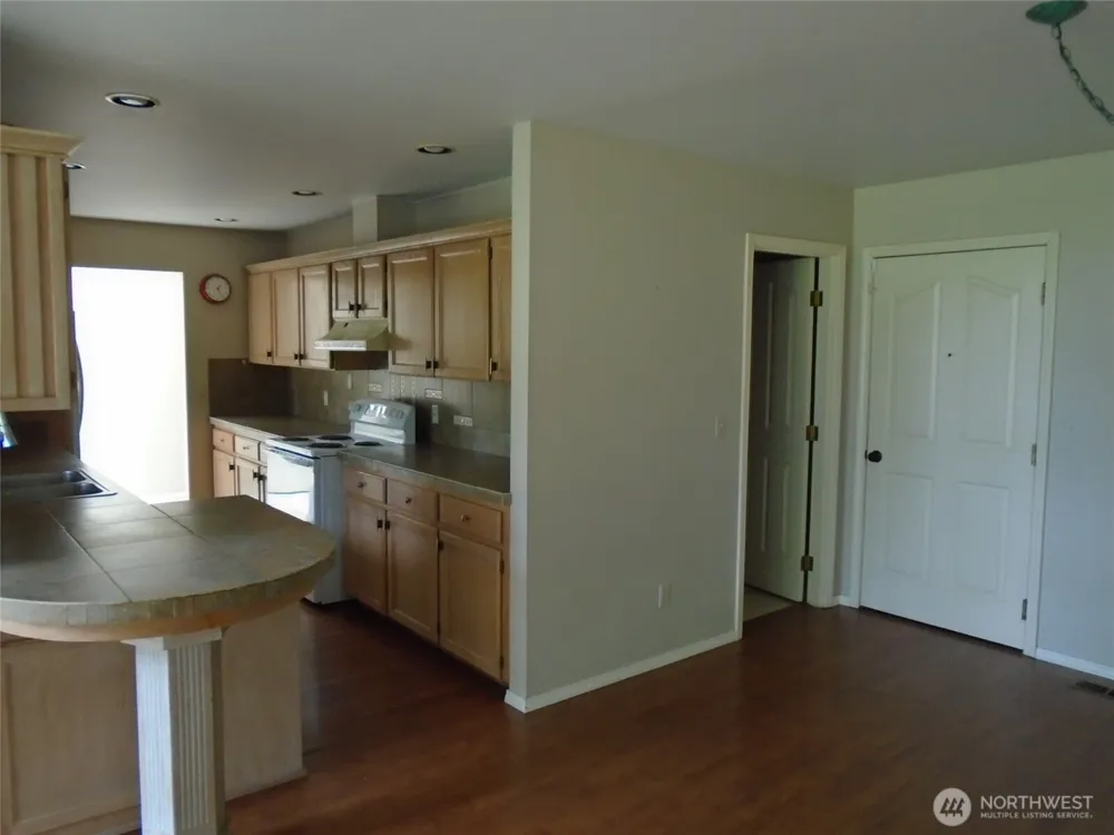 145 Emerald Drive Sequim, WA 98382