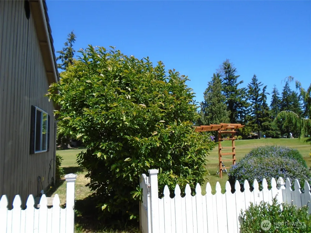 145 Emerald Drive Sequim, WA 98382