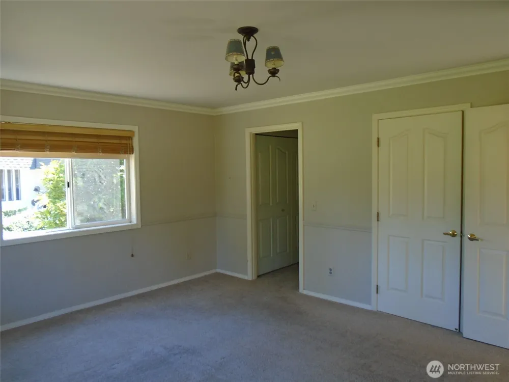 145 Emerald Drive Sequim, WA 98382
