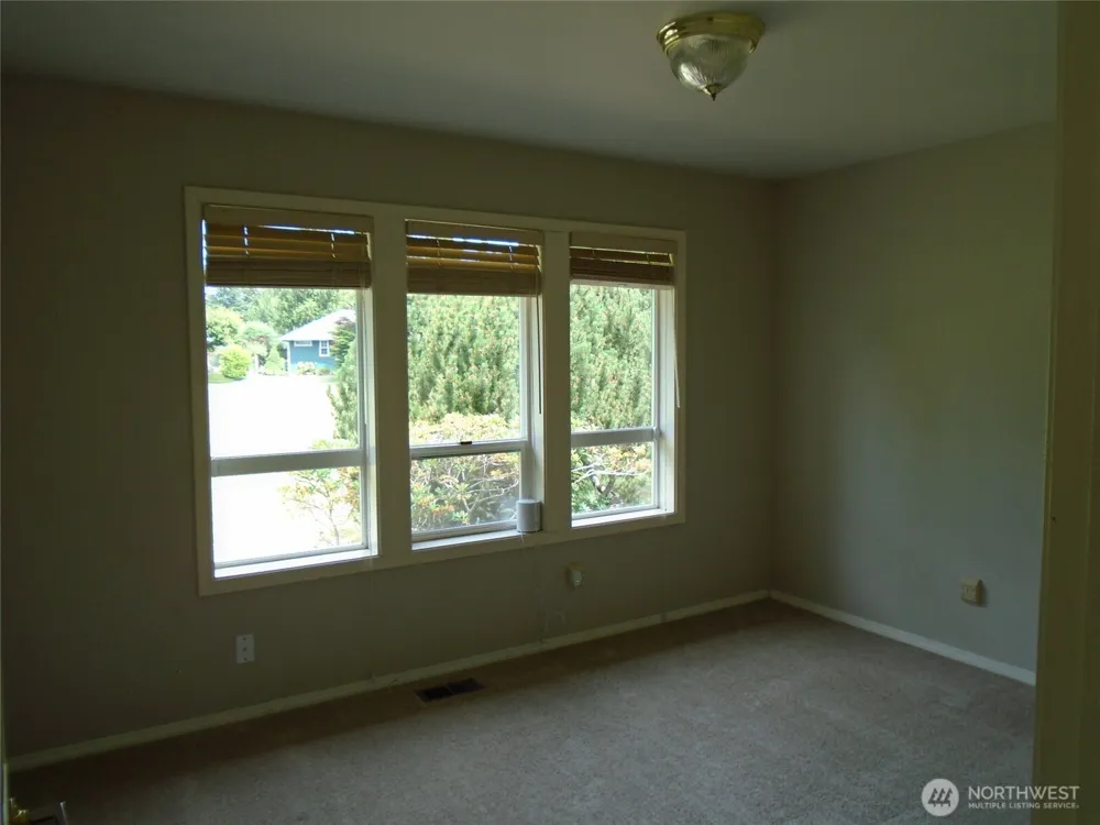 145 Emerald Drive Sequim, WA 98382