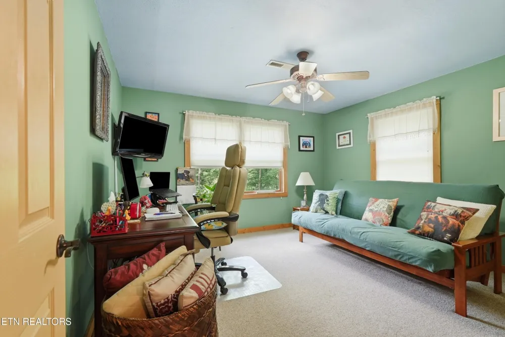 246 Cross Drive Monterey, TN 38574
