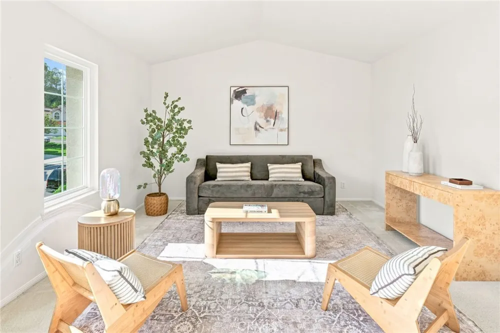 29572 Michelis Laguna Niguel, CA 92677