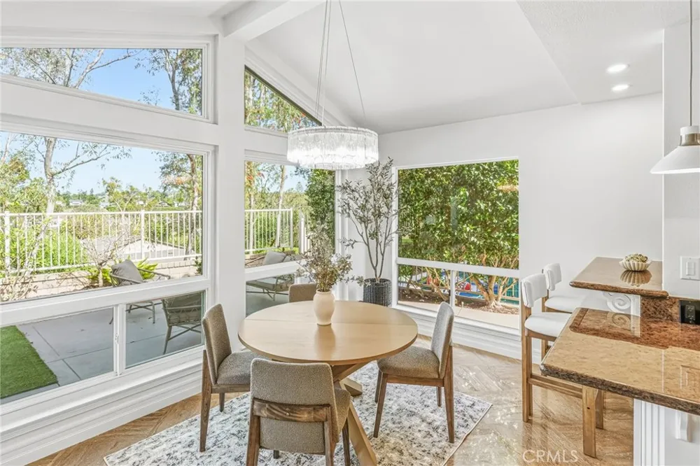 29572 Michelis Laguna Niguel, CA 92677