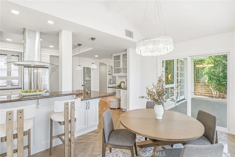 29572 Michelis Laguna Niguel, CA 92677