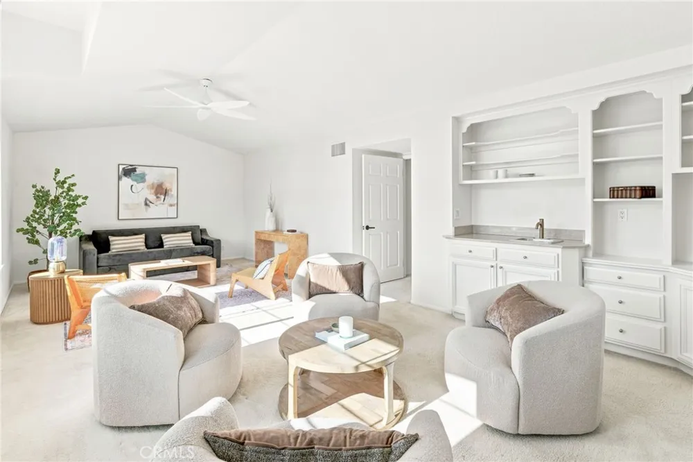29572 Michelis Laguna Niguel, CA 92677