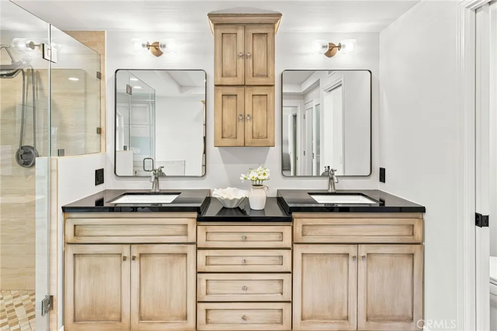 29572 Michelis Laguna Niguel, CA 92677