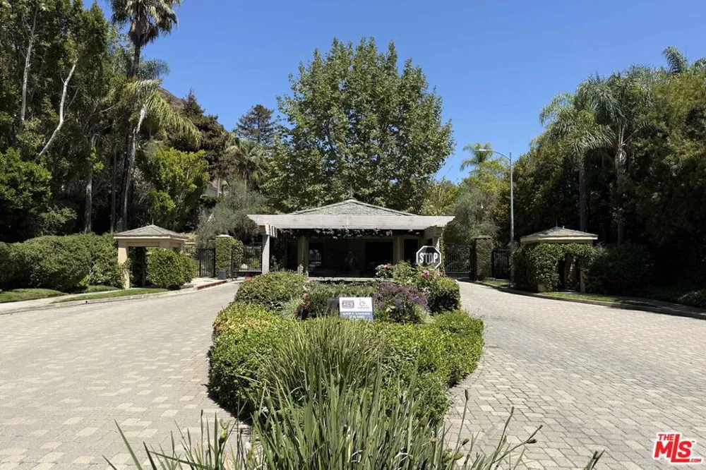 1467 Via Cresta Los Angeles, CA 90272