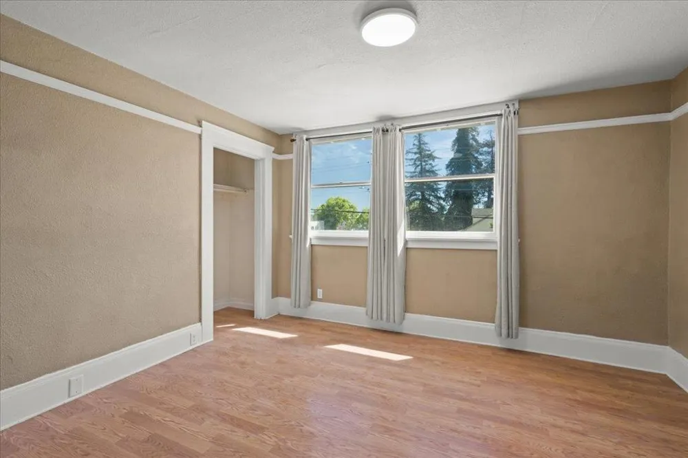 111 5th Street Gilroy, CA 95020