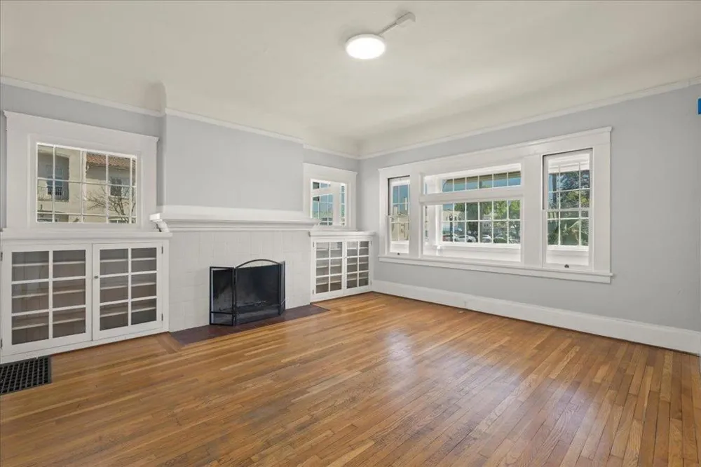 111 5th Street Gilroy, CA 95020