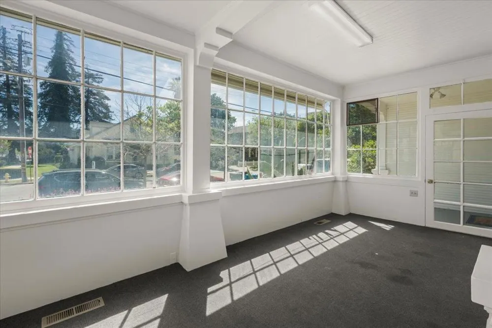 111 5th Street Gilroy, CA 95020