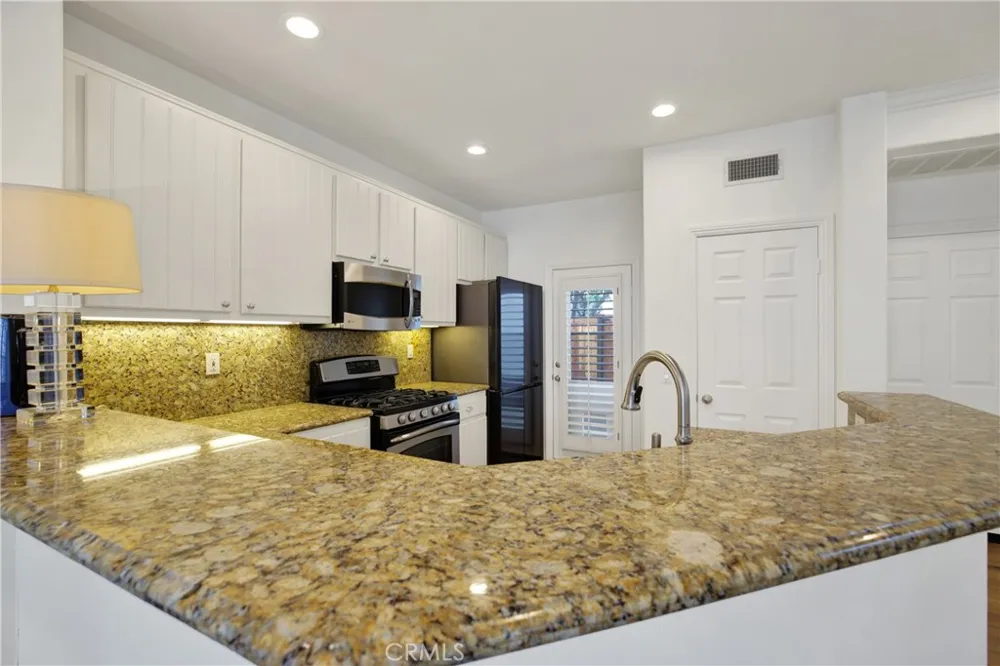 56 Nantucket Lane Aliso Viejo, CA 92656