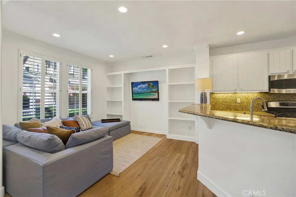 56 Nantucket Lane Aliso Viejo, CA 92656