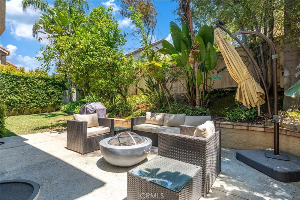 6 Saddleridge Aliso Viejo, CA 92656