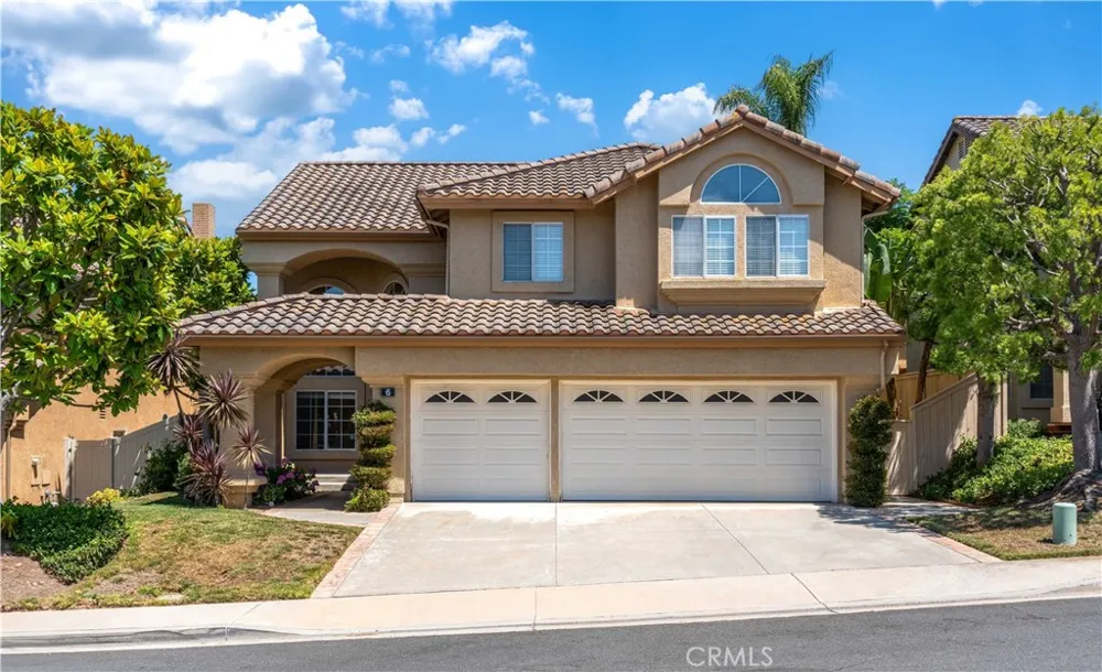 6 Saddleridge Aliso Viejo, CA 92656