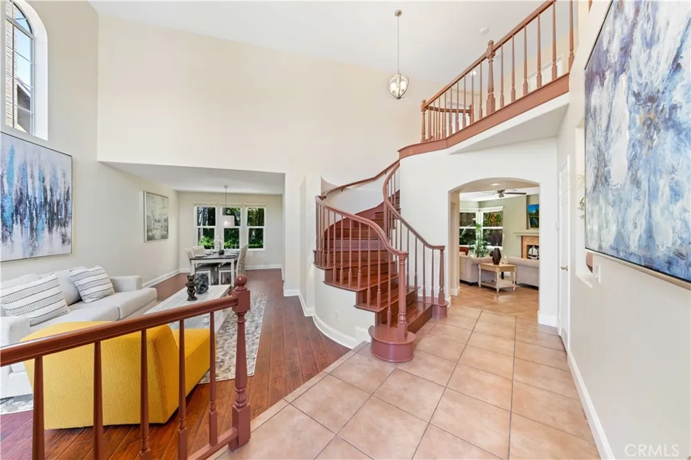 6 Saddleridge Aliso Viejo, CA 92656
