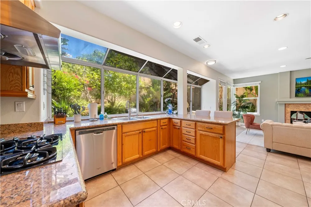 6 Saddleridge Aliso Viejo, CA 92656