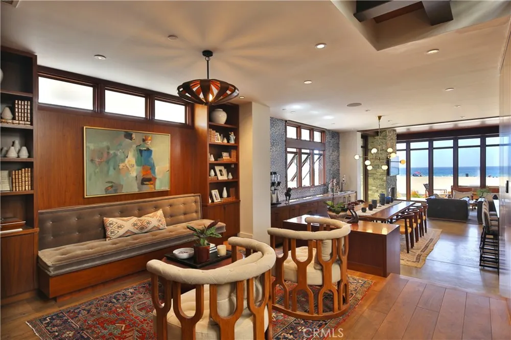 3124 The Strand Hermosa Beach, CA 90254