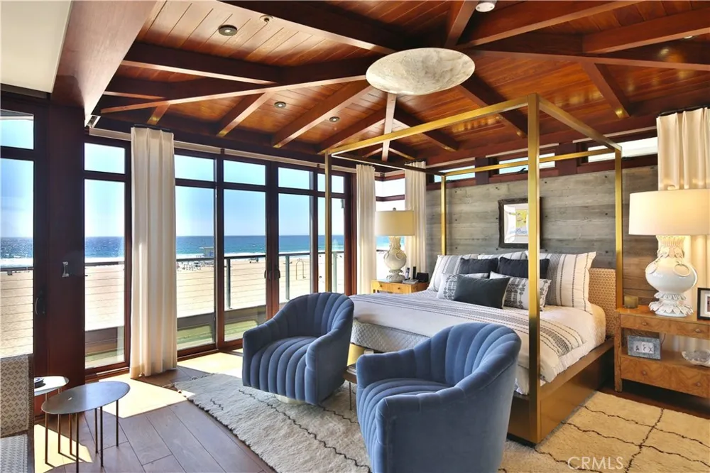 3124 The Strand Hermosa Beach, CA 90254