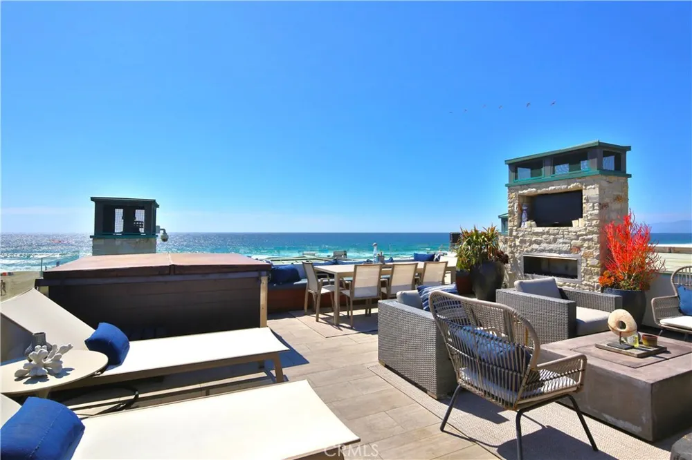 3124 The Strand Hermosa Beach, CA 90254