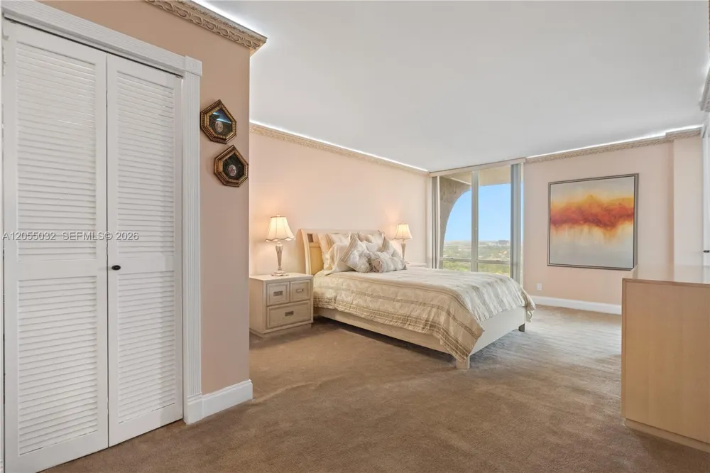 1600 S Ocean Dr #18B Hollywood, FL 33019