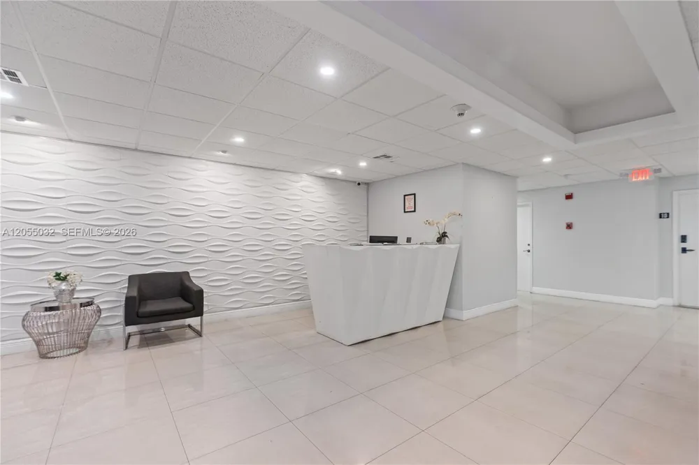 1600 S Ocean Dr #18B Hollywood, FL 33019