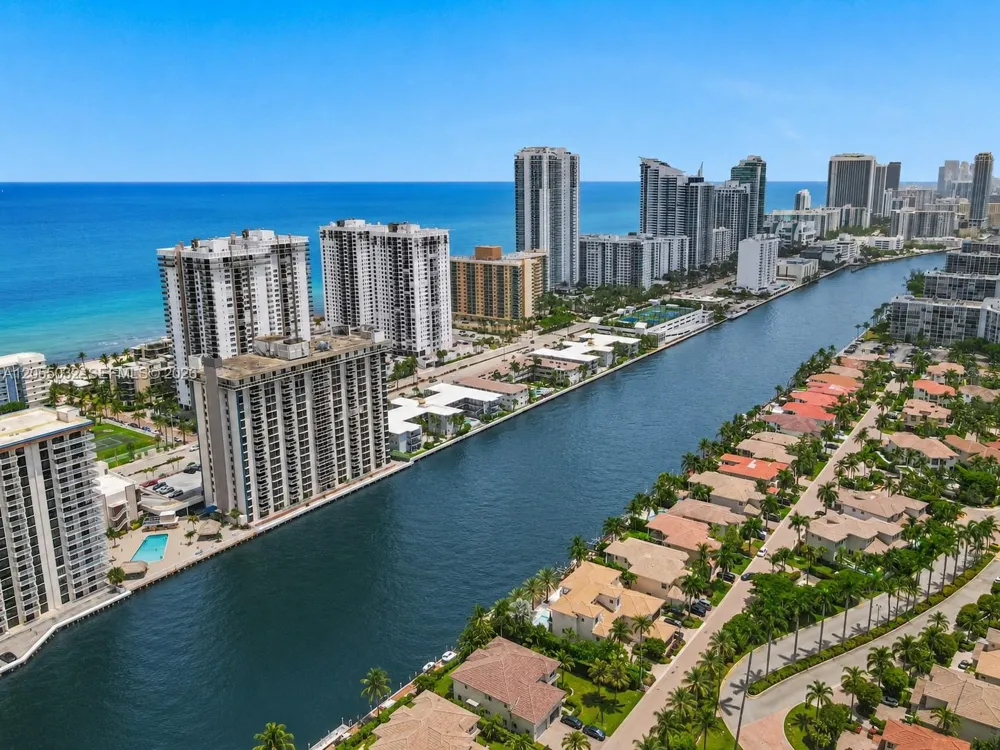 1600 S Ocean Dr #18B Hollywood, FL 33019
