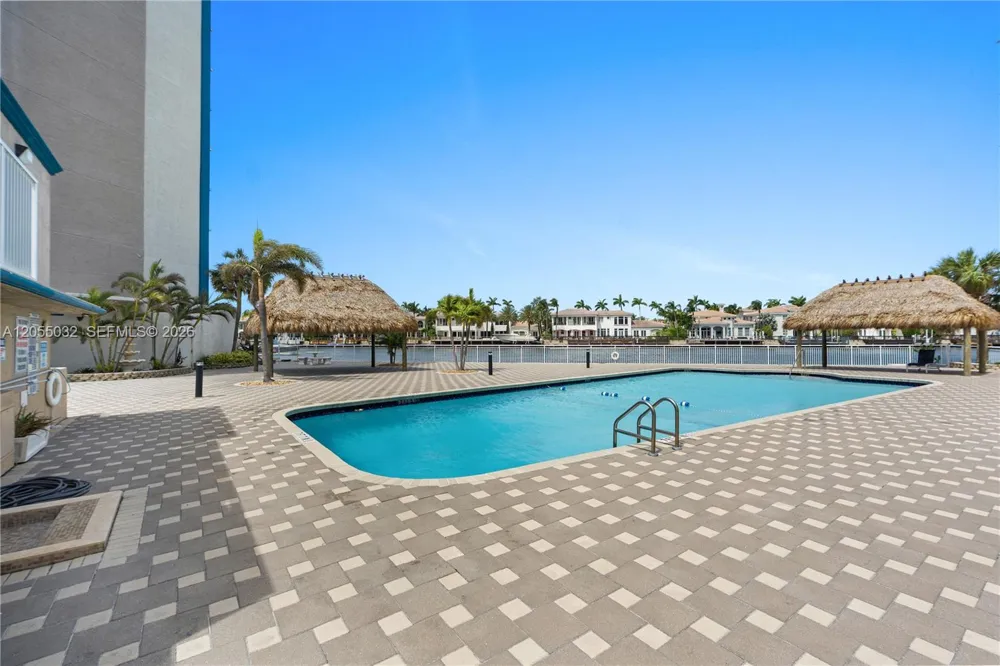 1600 S Ocean Dr #18B Hollywood, FL 33019