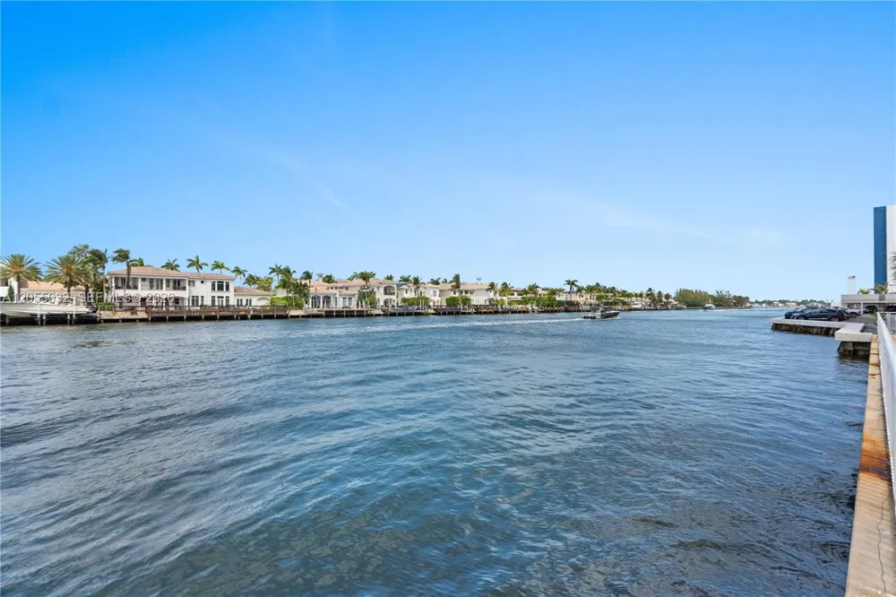 1600 S Ocean Dr #18B Hollywood, FL 33019
