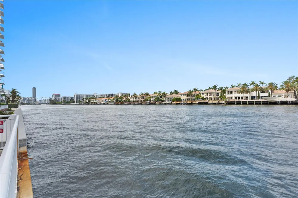 1600 S Ocean Dr #18B Hollywood, FL 33019