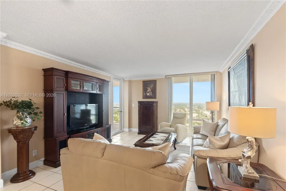 1600 S Ocean Dr #18B Hollywood, FL 33019