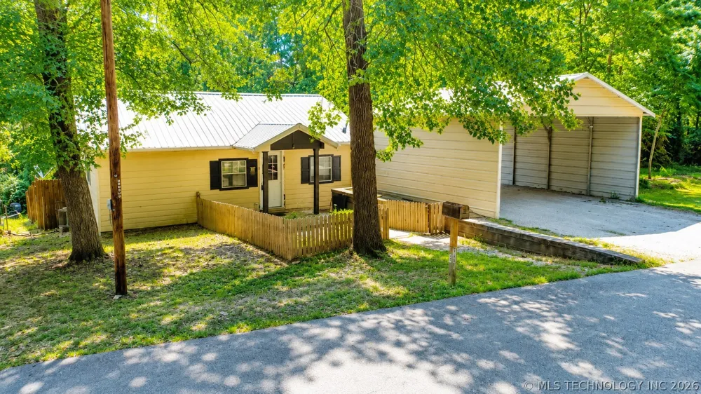 194 Ramey Street Eucha, OK 74342