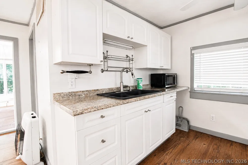 194 Ramey Street Eucha, OK 74342