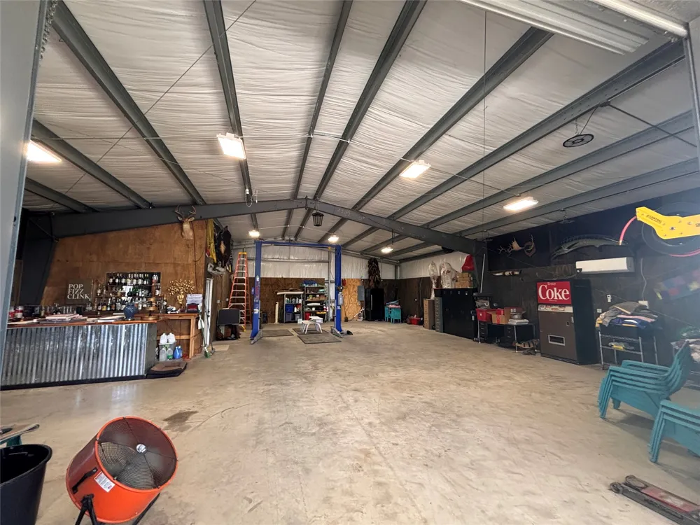 3230 S Farm to Market 1291 Fayetteville, TX 78940