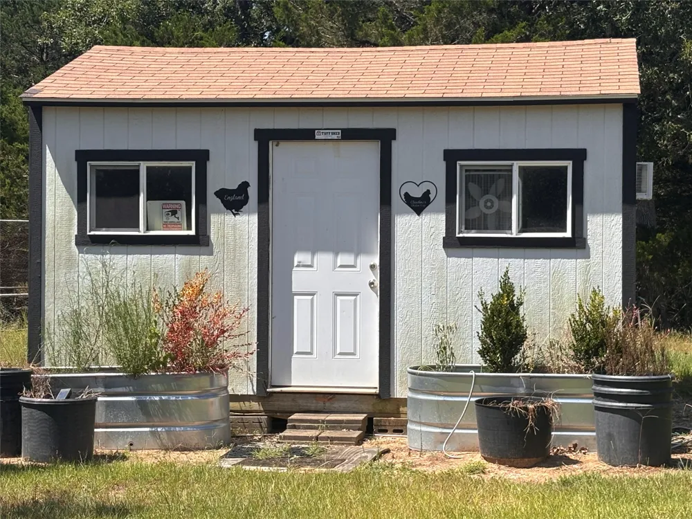 3230 S Farm to Market 1291 Fayetteville, TX 78940