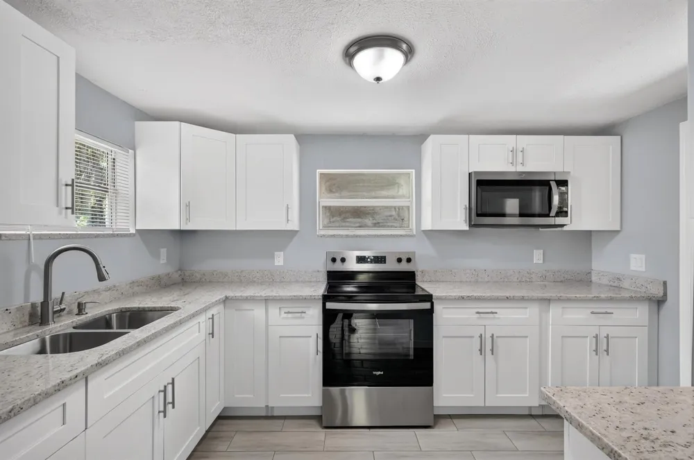 1920 48th Street Fort Pierce, FL 34947