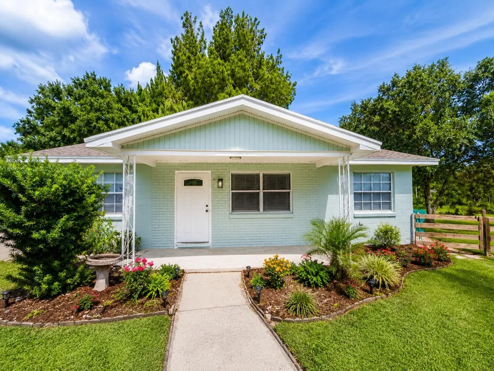 1920 48th Street Fort Pierce, FL 34947