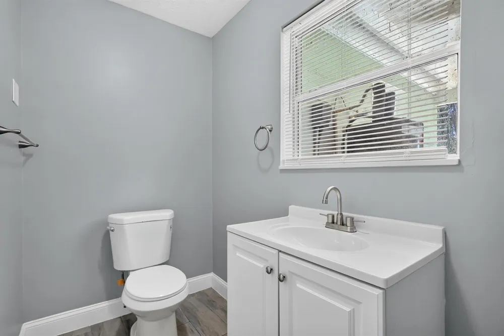 1920 48th Street Fort Pierce, FL 34947