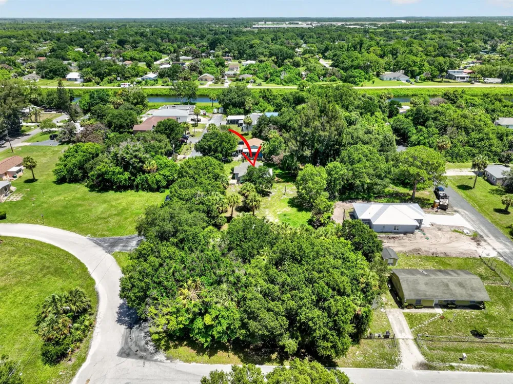 1920 48th Street Fort Pierce, FL 34947
