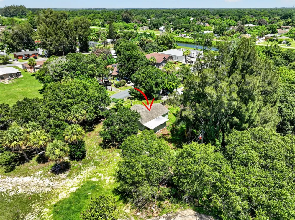1920 48th Street Fort Pierce, FL 34947