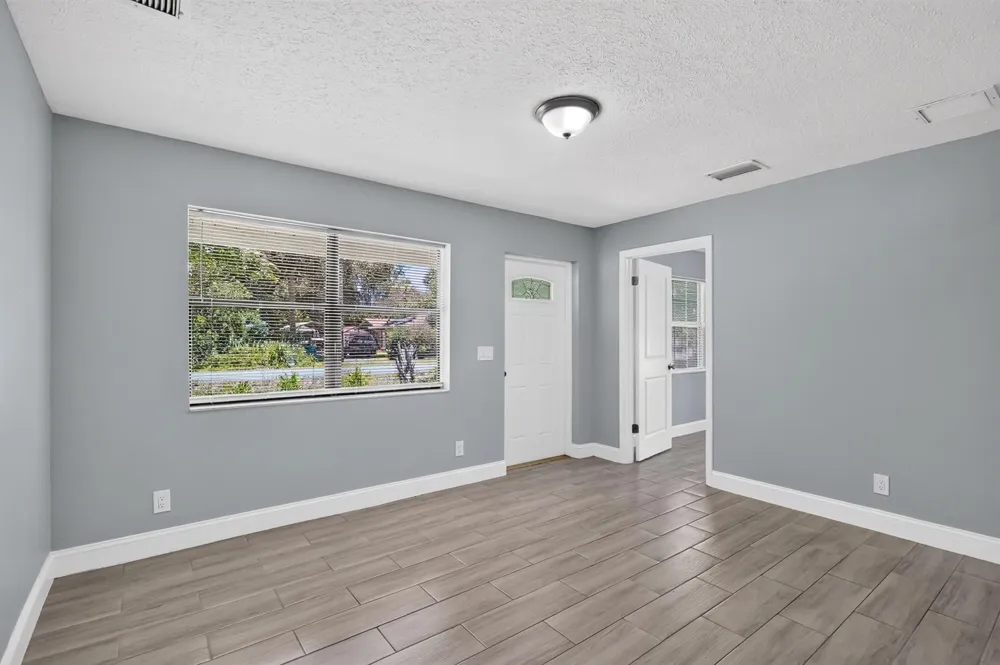 1920 48th Street Fort Pierce, FL 34947