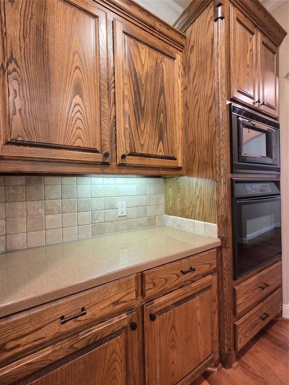 1121 Gabriel Lane Fort Worth, TX 76116