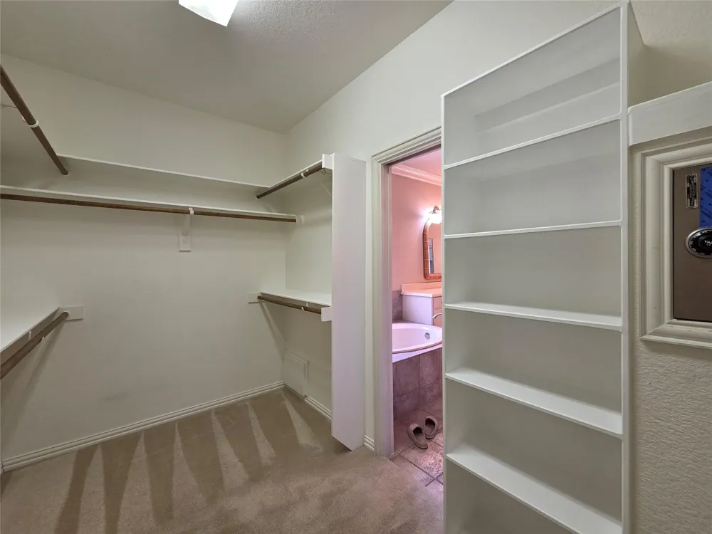1121 Gabriel Lane Fort Worth, TX 76116