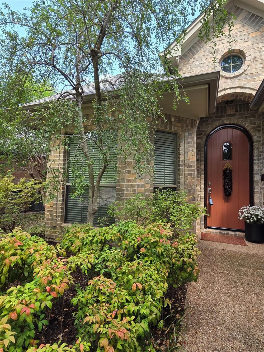 1121 Gabriel Lane Fort Worth, TX 76116