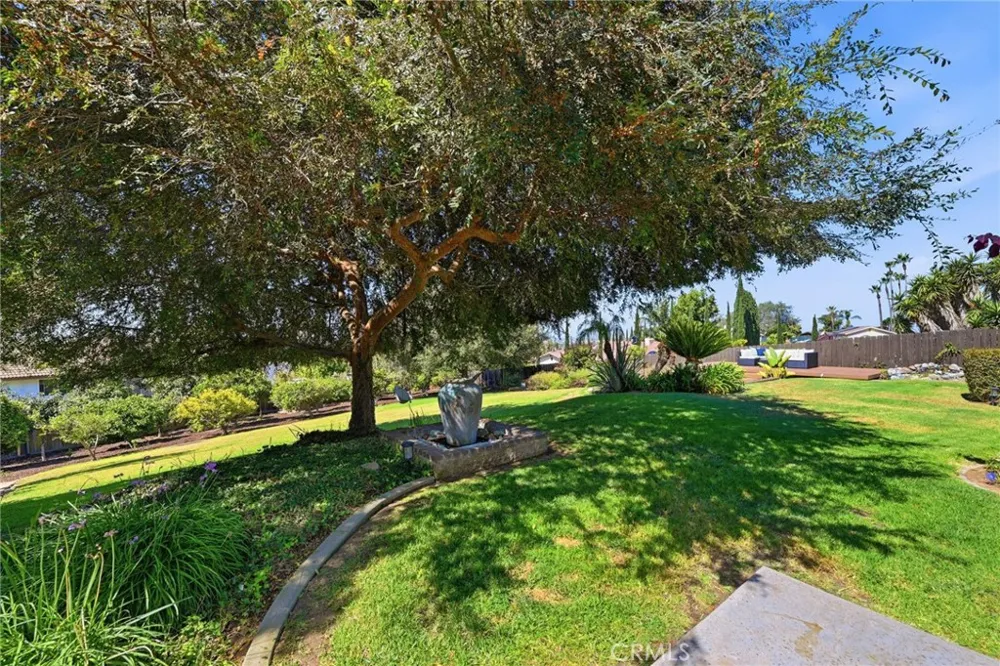 1931 Warmlands Avenue Vista, CA 92084