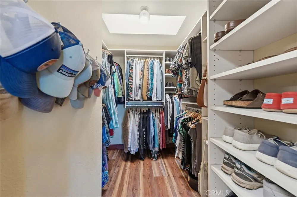 1931 Warmlands Avenue Vista, CA 92084