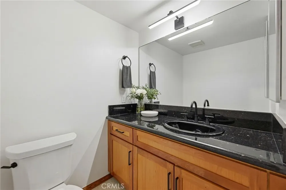 1931 Warmlands Avenue Vista, CA 92084