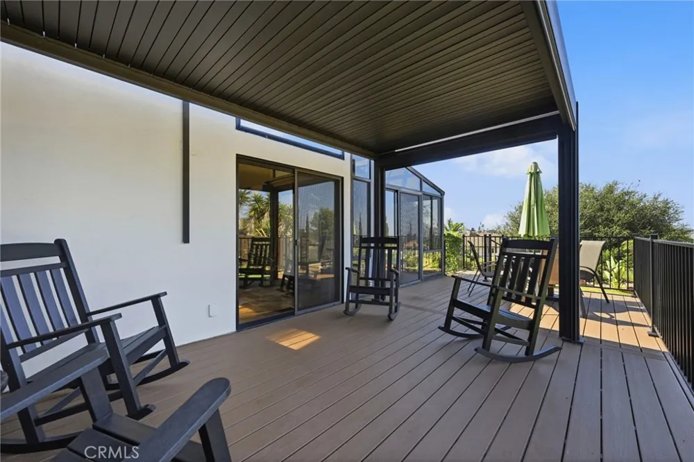1931 Warmlands Avenue Vista, CA 92084