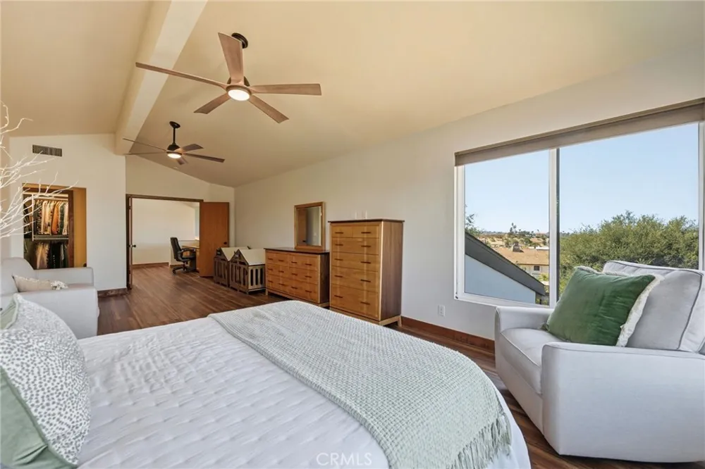 1931 Warmlands Avenue Vista, CA 92084